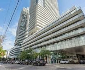 Welcome to unit 1610 in the Prestigious Redpath Condos