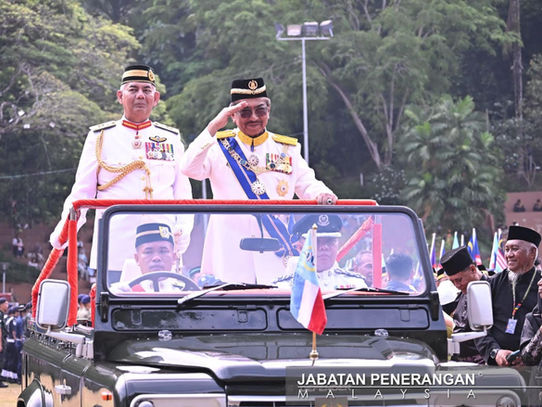 5,000 Hadir Meriahkan Istiadat Perbarisan Sempena Ulang Tahun Kelahiran Rasmi TYT Sabah