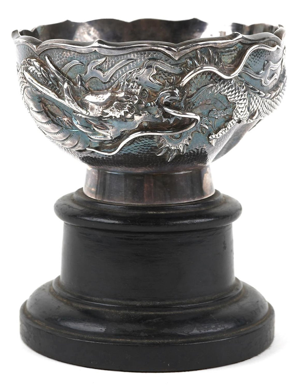 A Japanese silver dragon bowl, late 19th/early 20th century