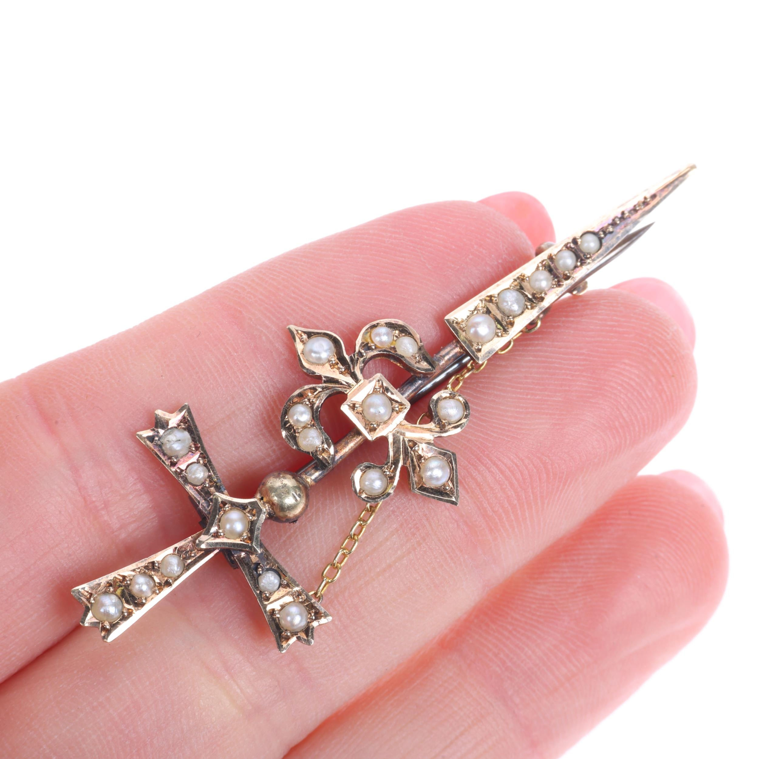 Antique Indian 15ct gold split pearl sword brooch