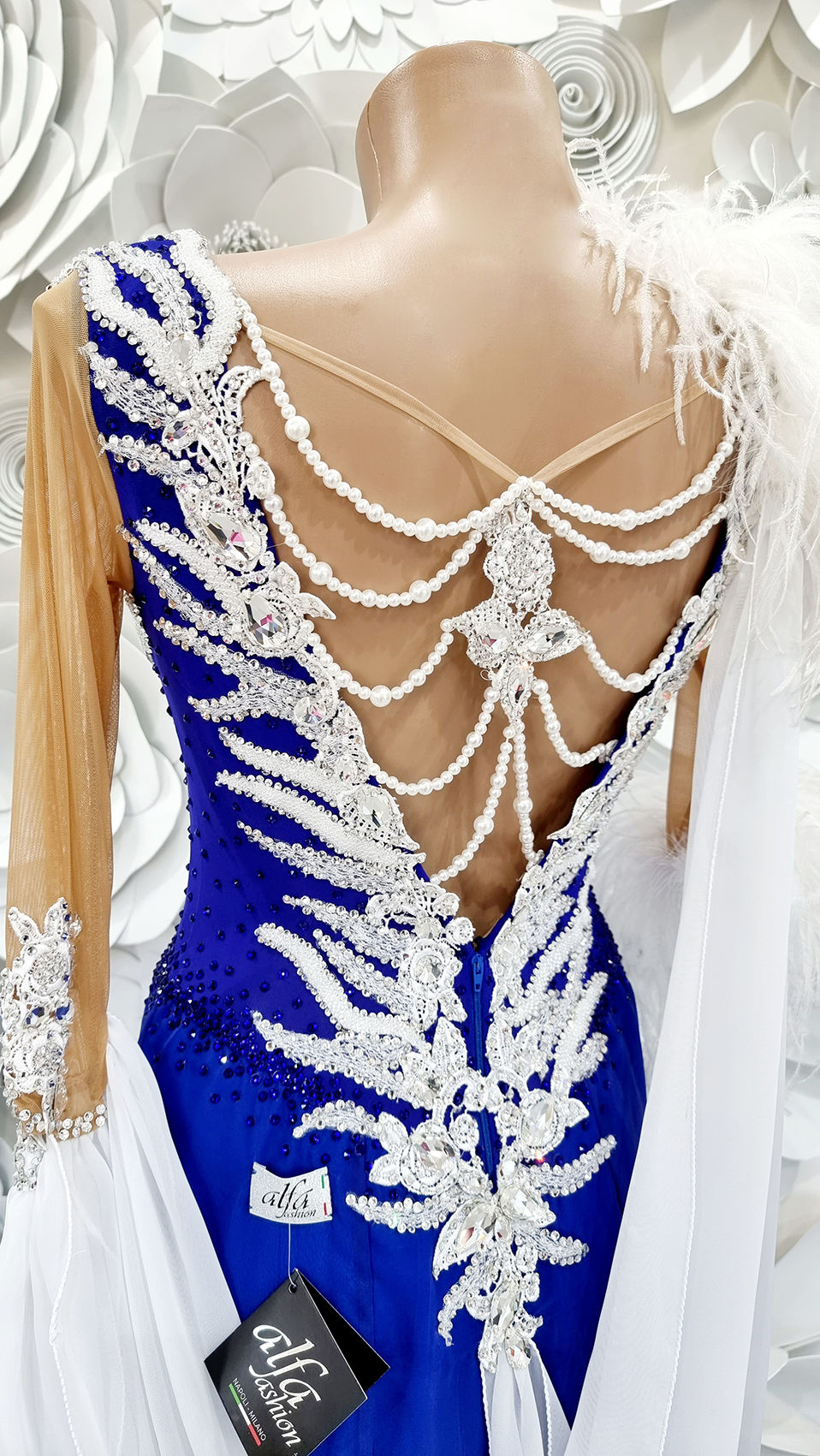 Miniatura: Ballroom Shaded Sapphire White