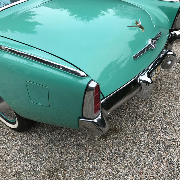 Straight rear fender lines