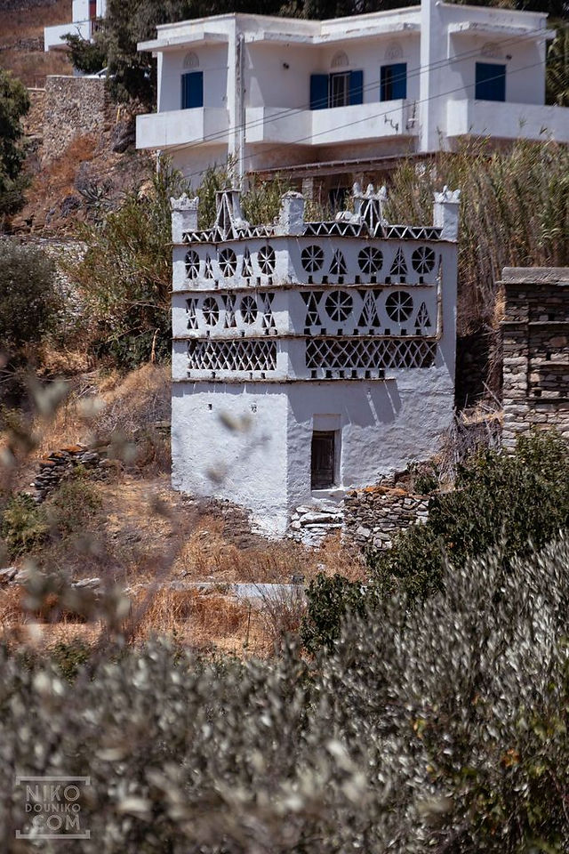 Tinean "Dovecote"