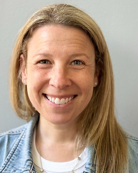 lauren head shot.jpg