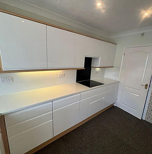 WhatsApp Image 2025-11-27 at 09.55.15_f9ef2a6f.jpg