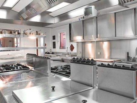 COMMERCIAL KITCHEN