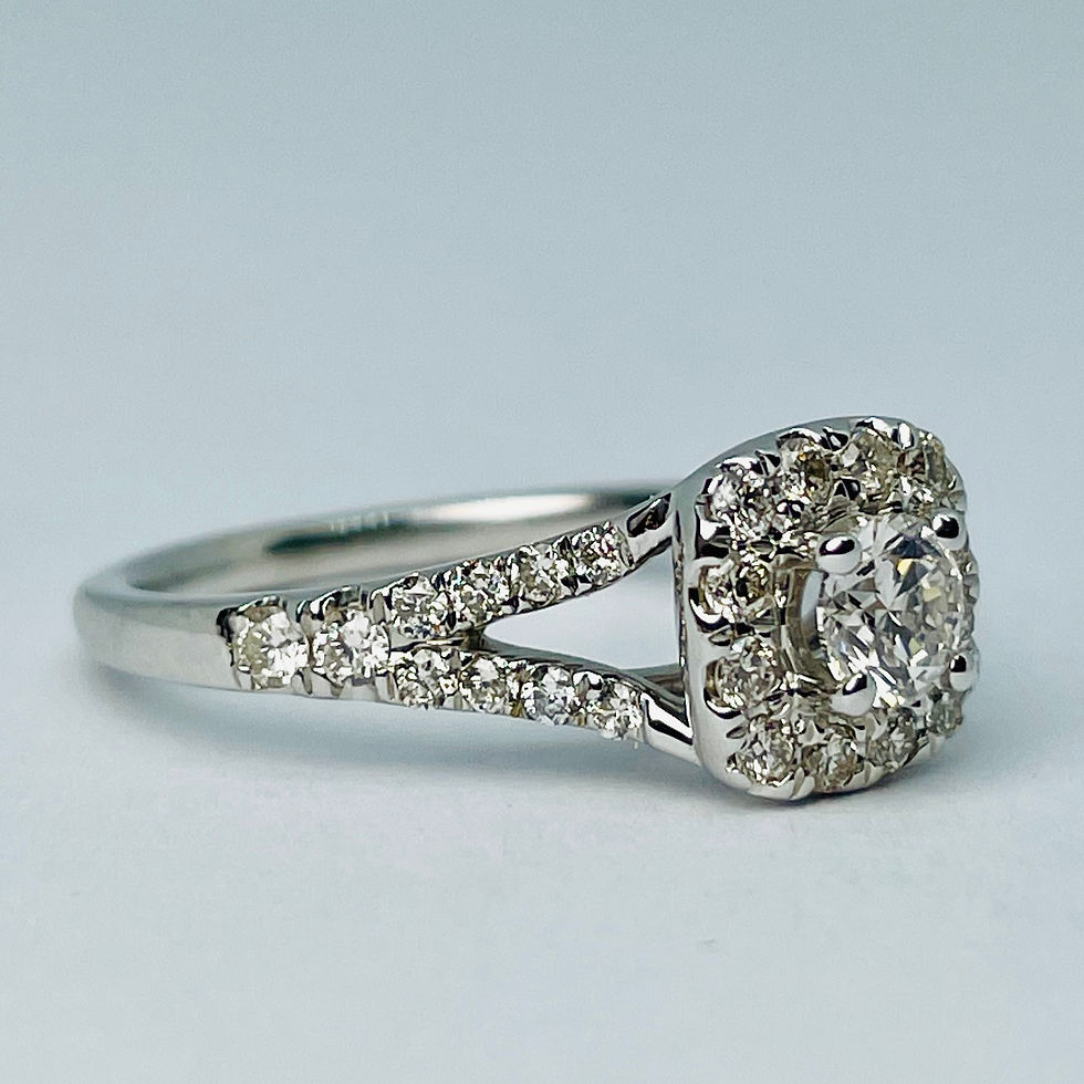 Thumbnail: 14kt White Gold 1.00ctw Diamond Engagement Ring Set