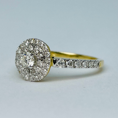 10kt Gold 1.00ctw Diamond Engagement Ring Set