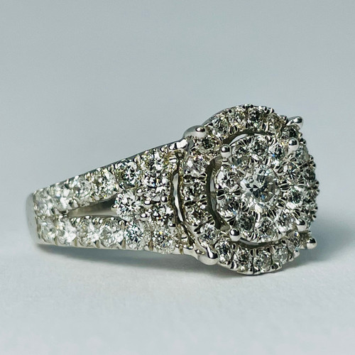 10kt Gold 2.00 Carat Diamond Ring