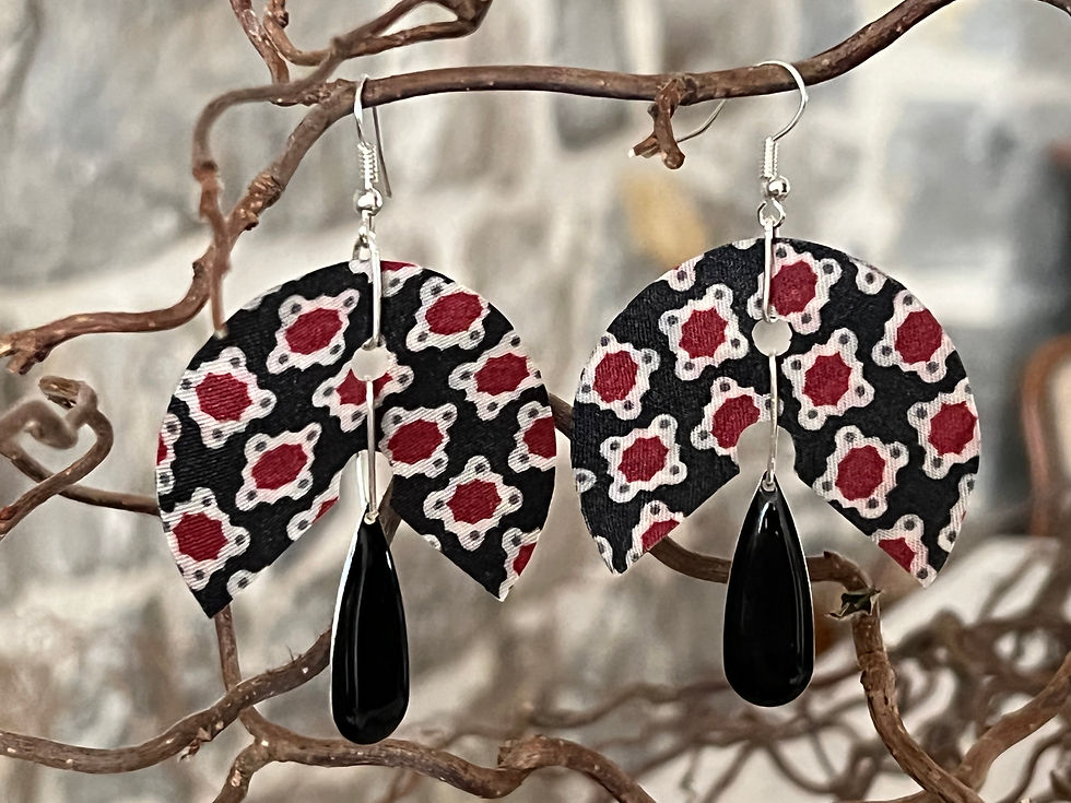 Goutte Céleste - motif pois, noir, rouge et blanc