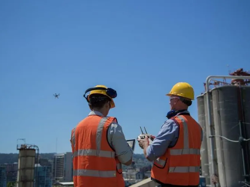 (건설현장의) 리스크 파악 : 기업 드론 운영 강화를 위한 안전문화 조성