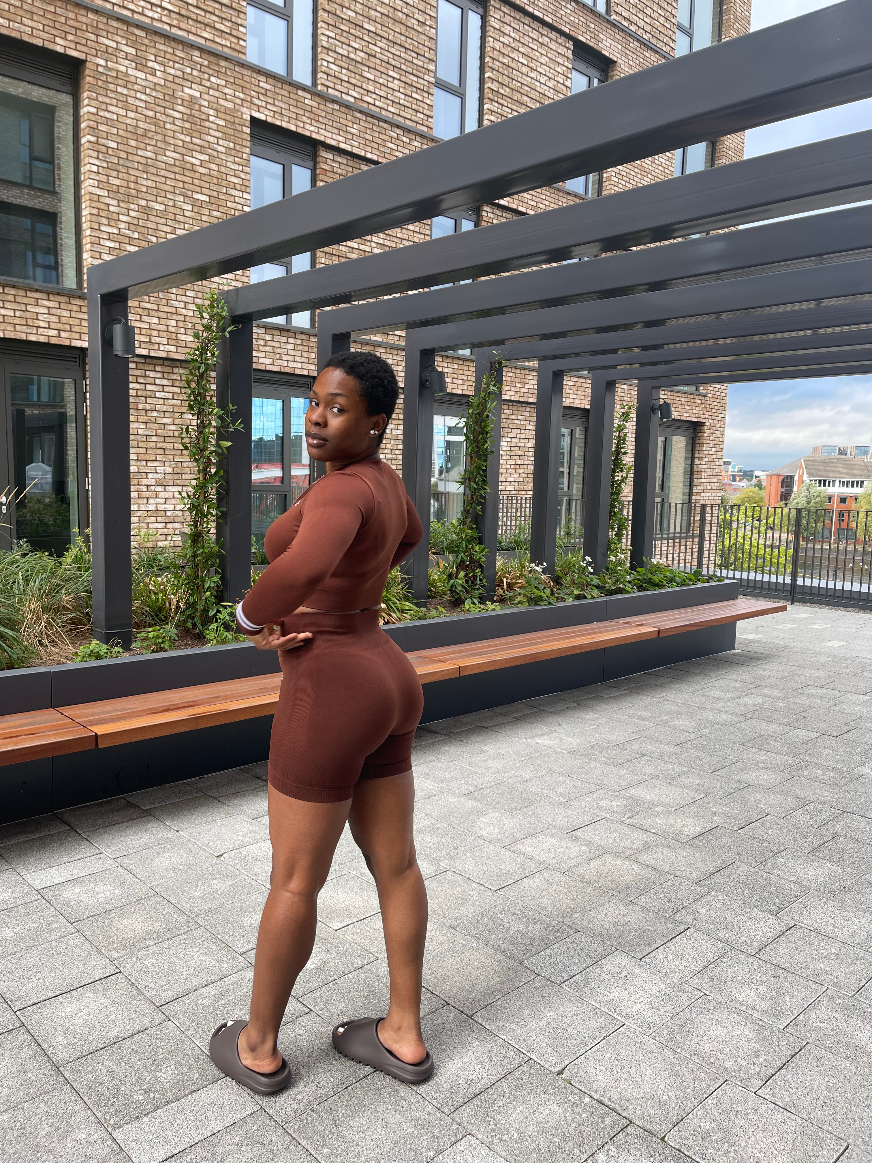 8 WEEK HOME GLUTE GUIDE