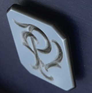 Thumbnail:  Ágata grabada con   iniciales 14X10 mm