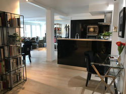Front entrance into Kitchen