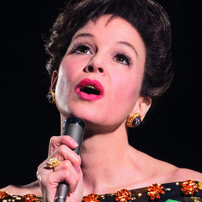 Review: Renee Zellweger gives career defining performance in "Judy"