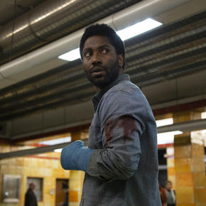 Review: John David Washington's 'Beckett' on the run in slick thriller