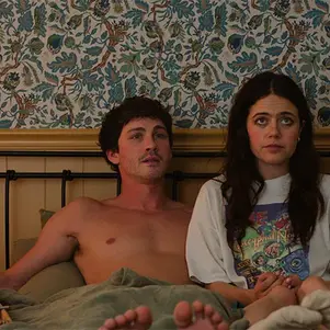 'Oh, Hi!' review: Molly Gordon and Logan Lerman comedy loses its spark