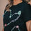 Miniatura: T- shirt Virtudes Preta