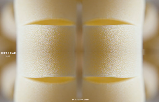 Pasta corta rielaborata artististicamente da Vanessa Rusci