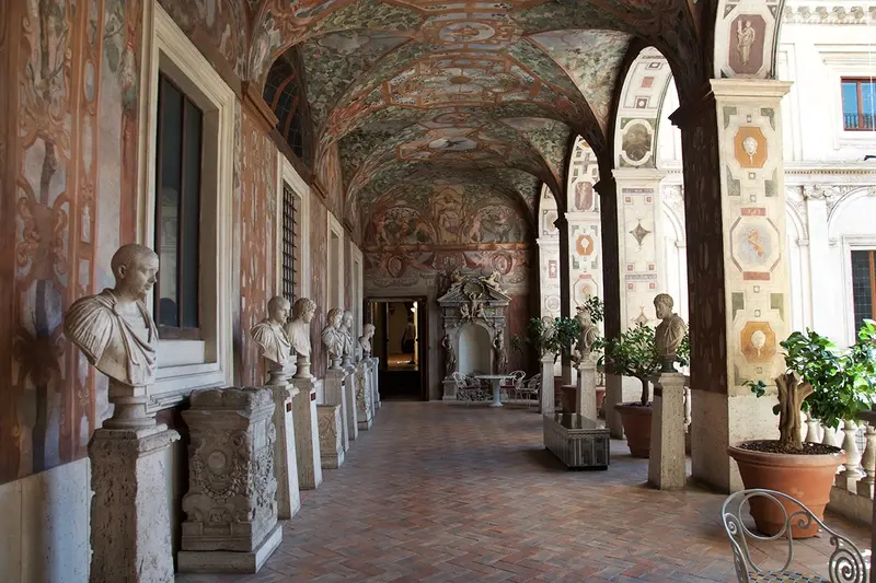 Palazzo massimo alle terme