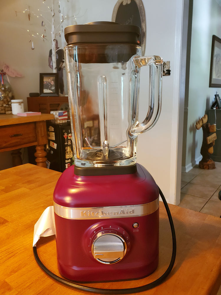 Kitchen Gadgets New Blender!