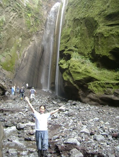 llanganates-lagoon3.jpg