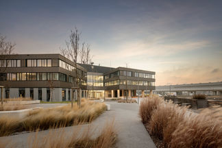 Spezialimmo_Technologiezentrum aspern BT2_c_Kuball.jpg