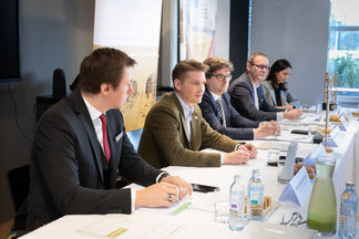 v.l. Millonig, Gass, Holzapfel, Horvath, Müller_credit FIABCI_Jana Madzigon.jpg