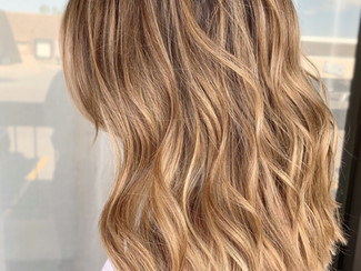 Learn How to Get Beachy Waves From Kérastase