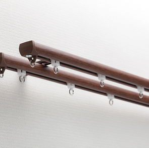 【窓装飾メモ①】付属のビス、そのまま使っていませんか？