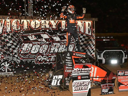 Jacob Denney Scores Ninth Xtreme Outlaw Midget Win at Doe Run