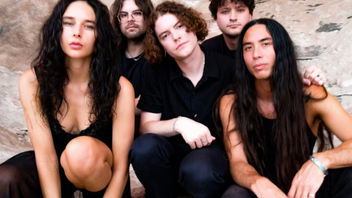 Inhailer Radio Artist Of The Month: GIFT!