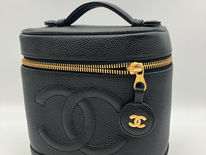 買取大吉安城桜井町店にてお買取した商品の紹介です。★シャネル バニティバック★CHANEL Vanity Bag Caviar Skin Coco Mark Handbag Blackをお買取りいたしました♪♪