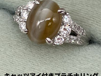 買取大吉安城桜井町店でお買取りした商品の紹介です。★キャッツアイのあるプラチナの指輪★神秘的な輝きが魅力の宝石リングのキャッツアイ付きプラチナリングをお買取りしました！