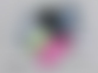 古い携帯電話のガラケーやスマートフォンをお買取しました。