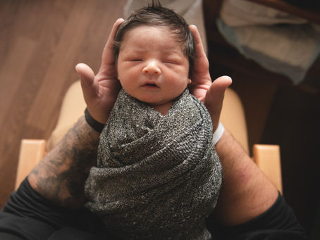 Studio vs. Fresh 48 Story Telling Newborn Photography