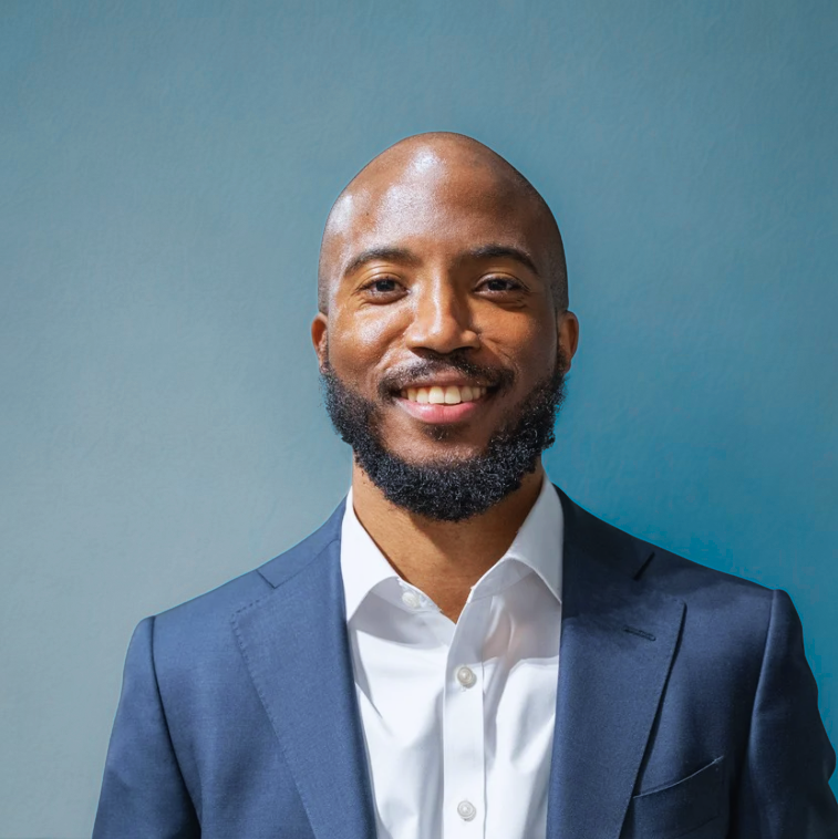 Lance Mason - Headshot.png