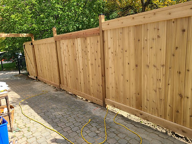 wood-fence-construction-barrie-ezpostholes.ca-fence-contractor