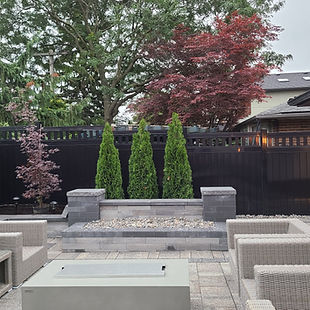 ezpostholes.ca-landscaping-service