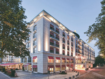 Grand Elysée Hamburg: A Five-Star Hotel with an Artful Character