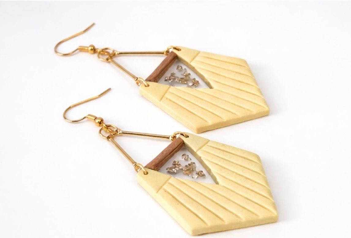Nouveau Grapevine Earrings in butter Yellow
