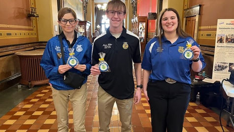 FFA and FCCLA Team Up at CTE Day on the Hill