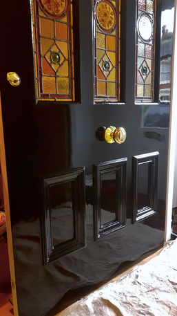High Gloss Front Door, Shiny Front Door, Number 10 Front Door.
