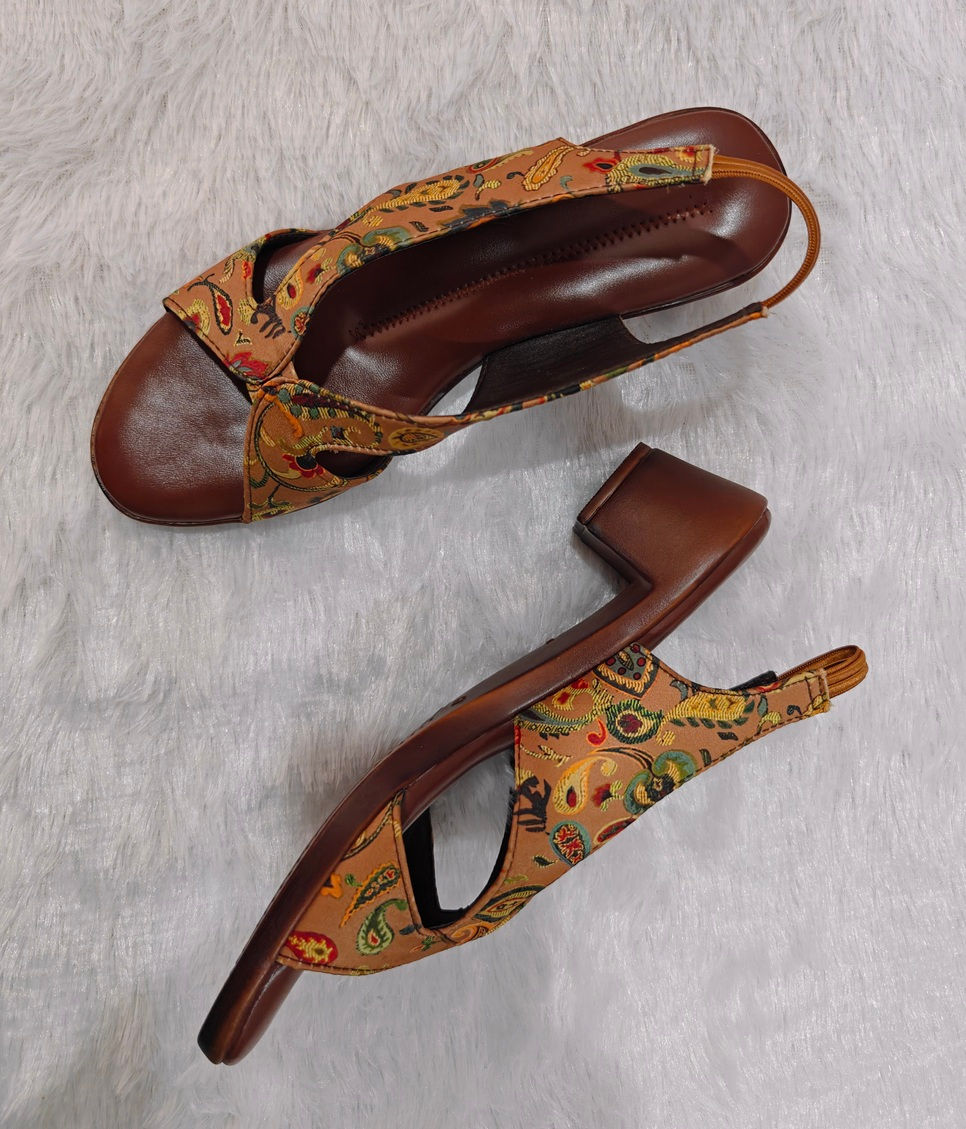 Thumbnail: Floral Jacquard Block Heel Sandals