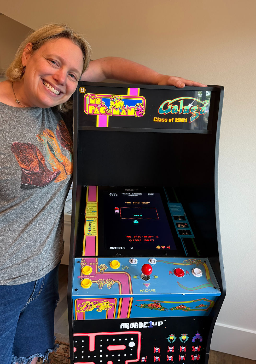 Bergen and her new Ms PacMan arcade game.