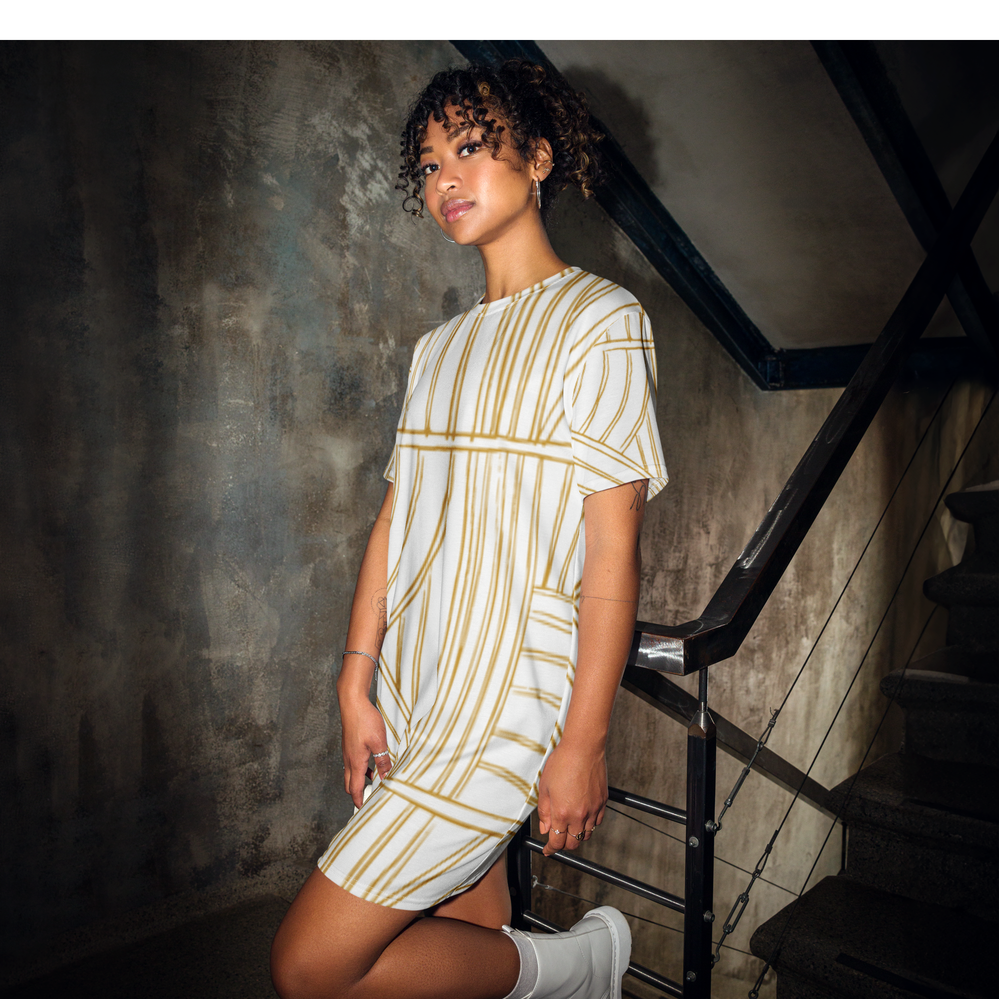 Tully All-Over Print T-Shirt Dress