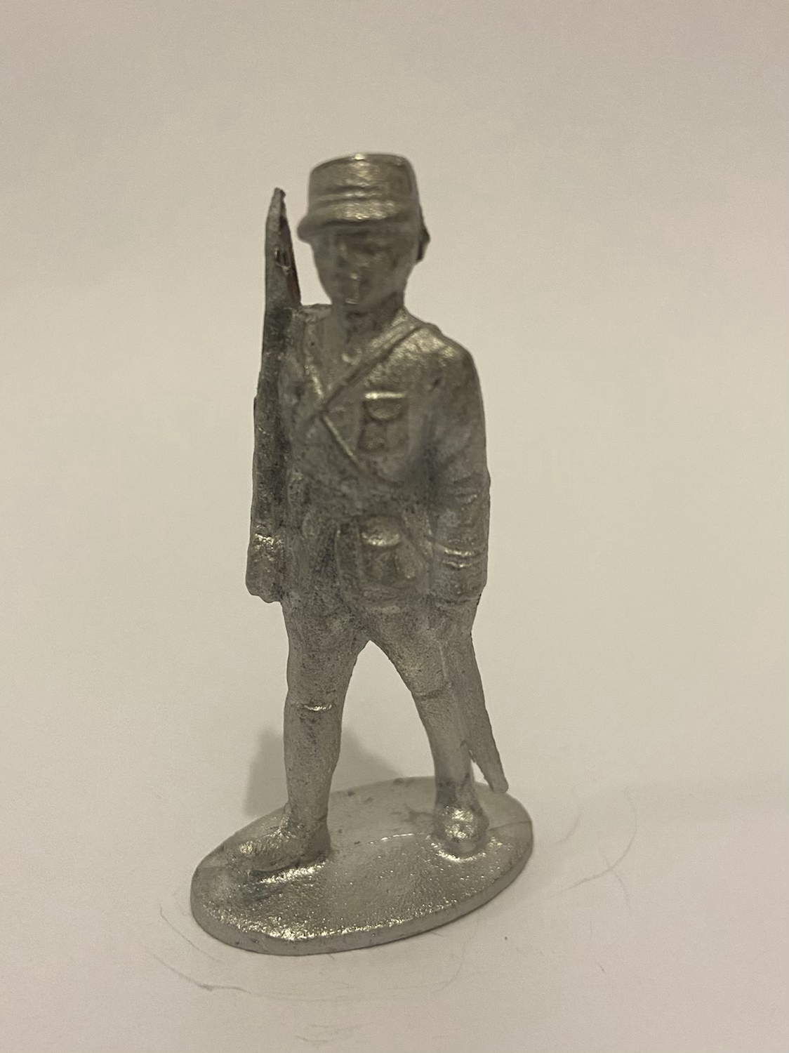 Q33. French  Infantry Officer