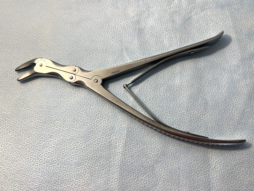 Thumbnail: Ruggles R-1465 Angled Double Action Duckbill Rongeur