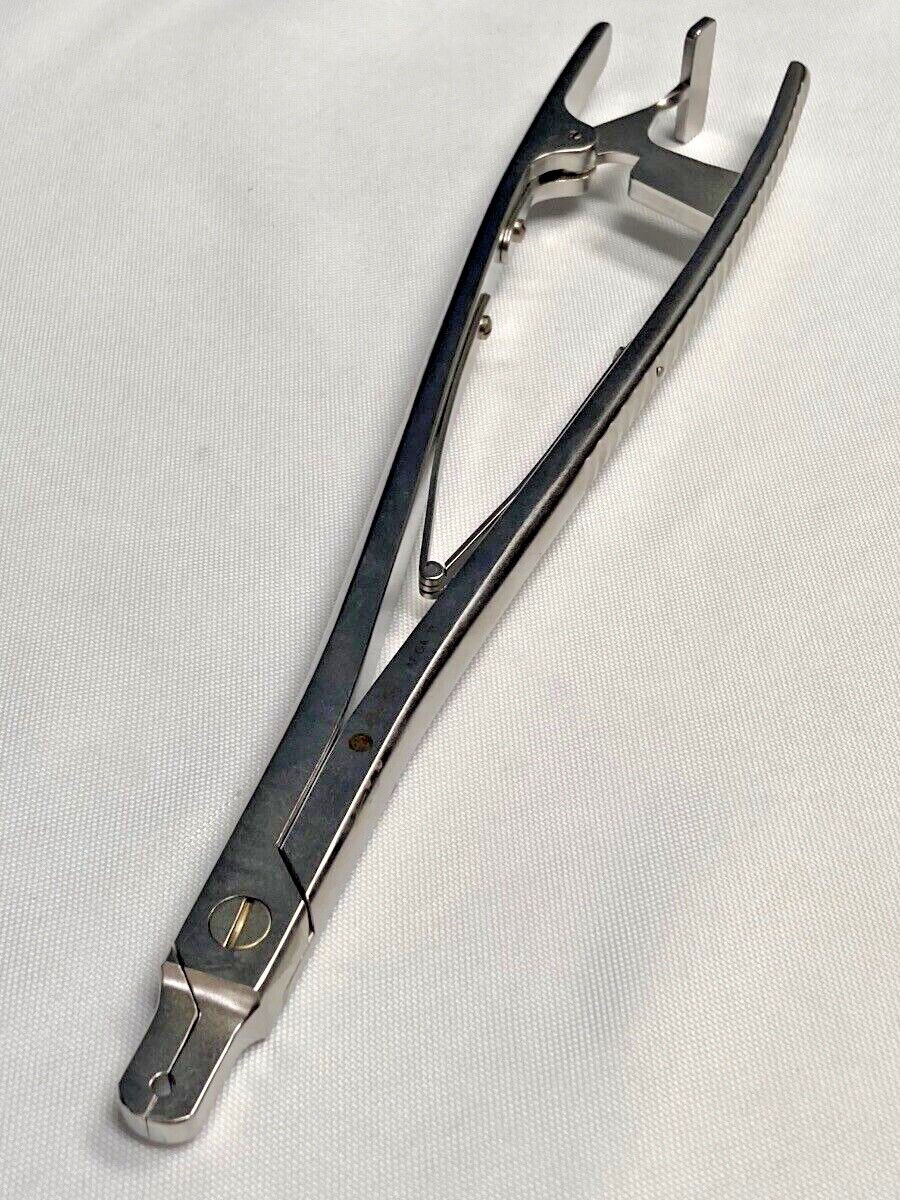 Thumbnail: Synthes 388.45 USS Bar Holding Forceps For 3.5mm Bar US120 Orthopedic Neurology