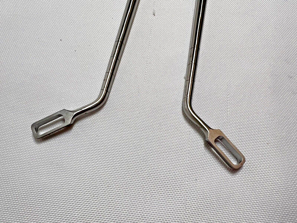 Thumbnail: Set Of 2 Synthes 389.283 Right & 389.284 Left Rectangular Curettes 8mm US1224